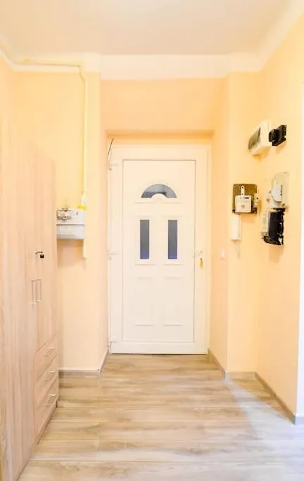 Cute Romance Central At Anker Koez Budapest Apartment