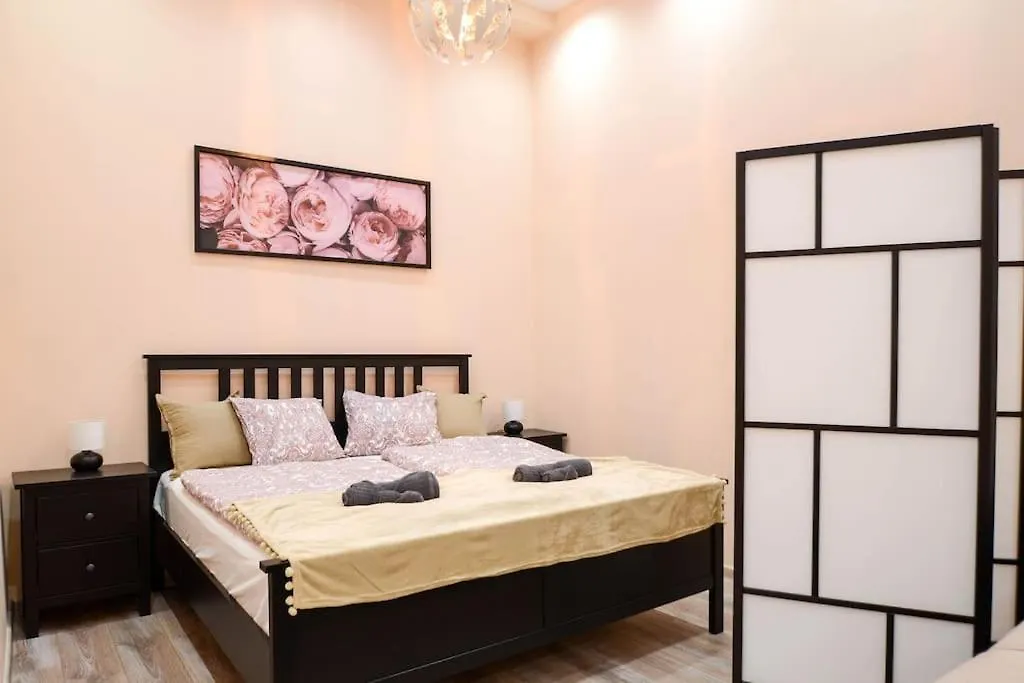 Cute Romance Central At Anker Koez Budapest Apartment